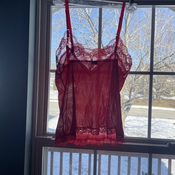 Vintage Red Lace Sheer Camisole Top Lingerie Adjustable Straps 100% Nylon Size L - Picture 2 of 8